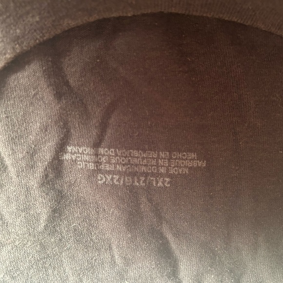 Garth Brooks Black n Gold Short Sleeve Concert Stadium Tour T-shirt Size 2XL - Picture 4 of 7